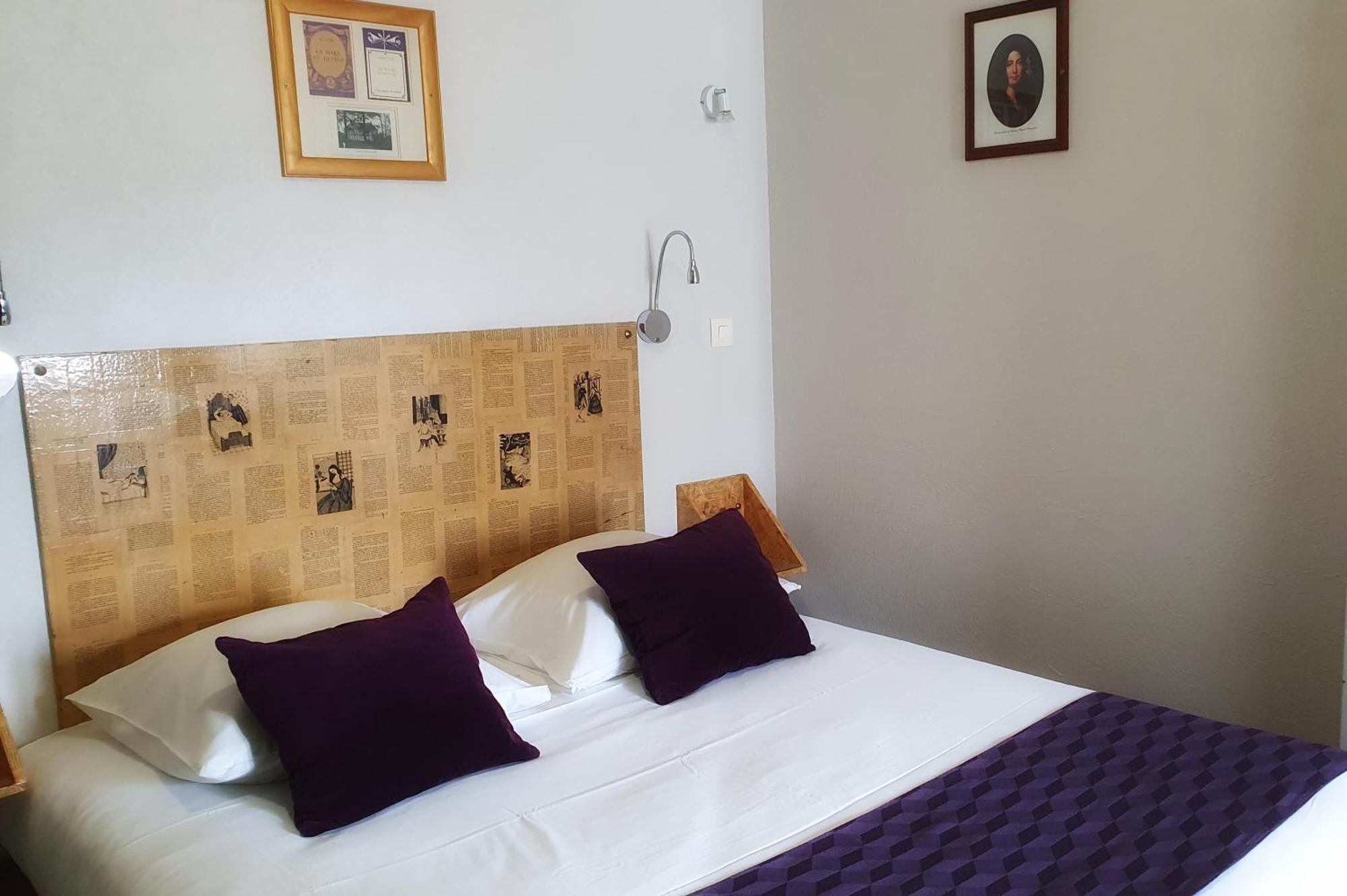 Hotel Mille Et Une Feuilles ลาชาริเต-ซูร์-ลัวร์ ภายนอก รูปภาพ