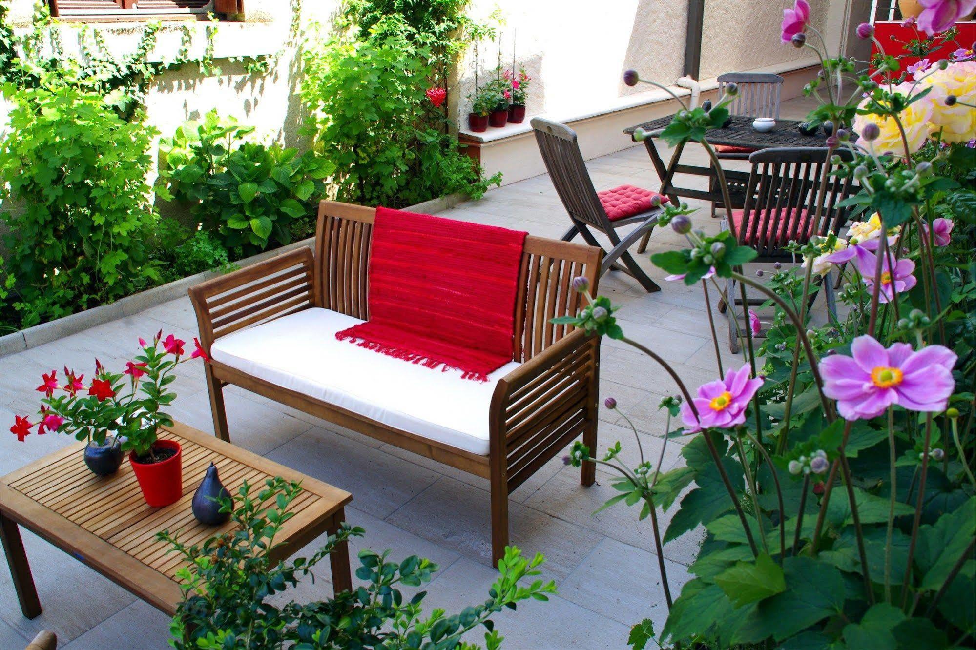 Hotel Mille Et Une Feuilles ลาชาริเต-ซูร์-ลัวร์ ภายนอก รูปภาพ
