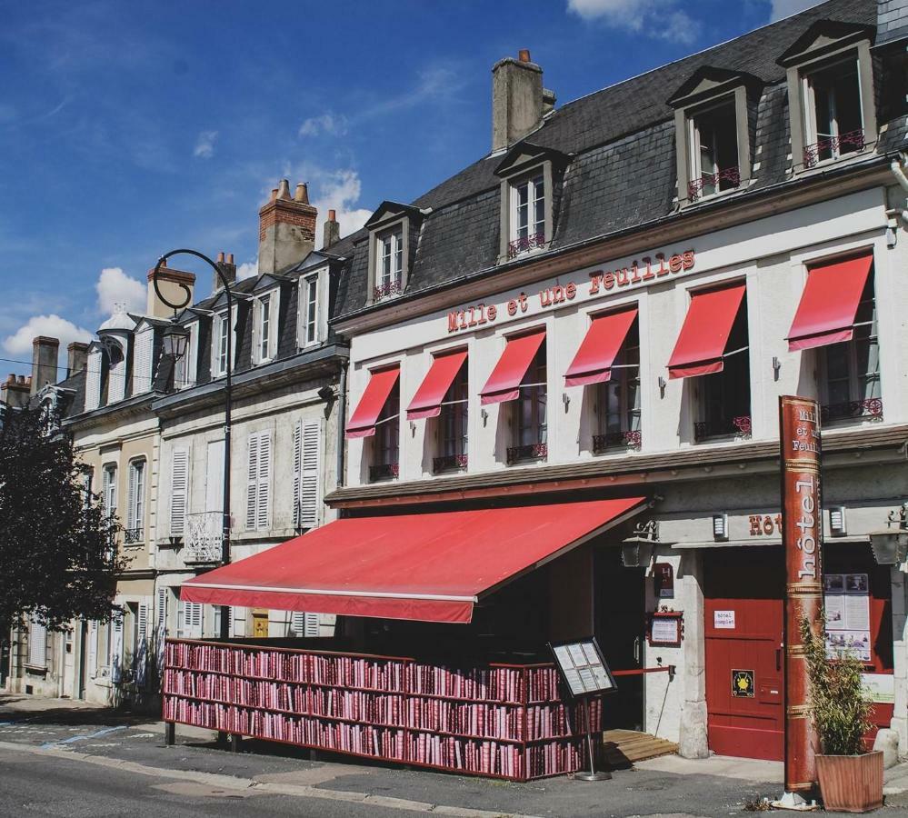 Hotel Mille Et Une Feuilles ลาชาริเต-ซูร์-ลัวร์ ภายนอก รูปภาพ